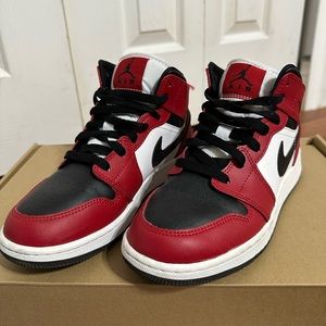 The Jordan 1 Mid Chicago Black Toe